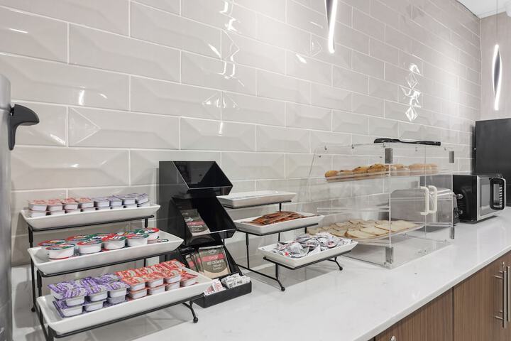Breakfast buffet