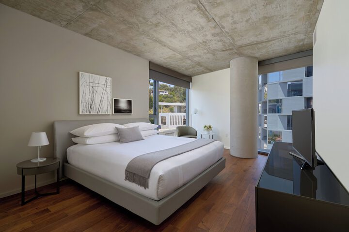 Room 14 of 47