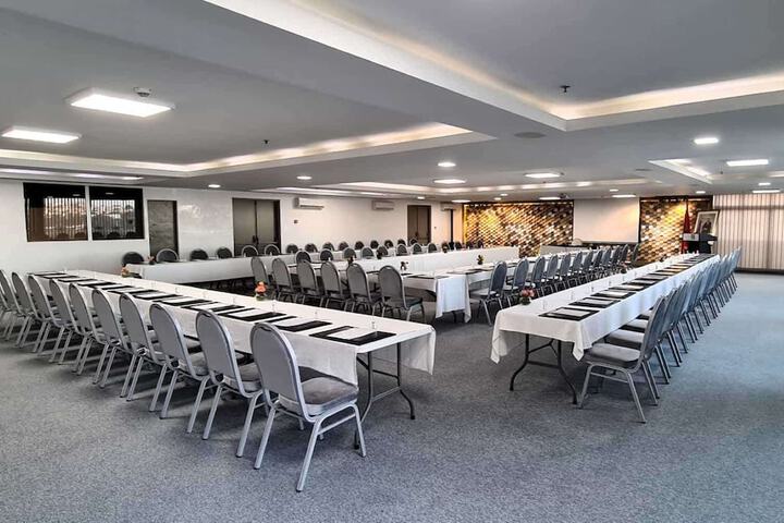Meeting 33 of 36