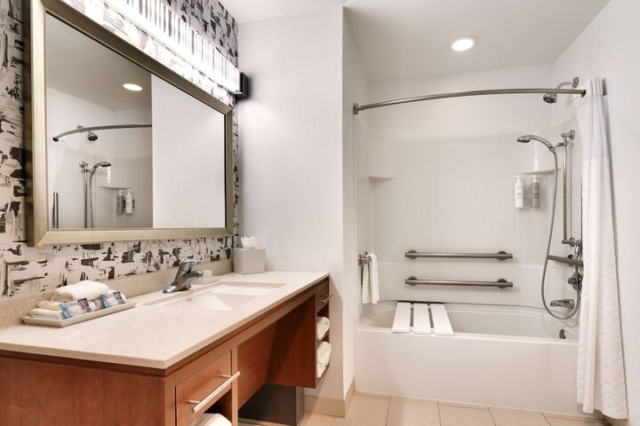 Bathroom shower
