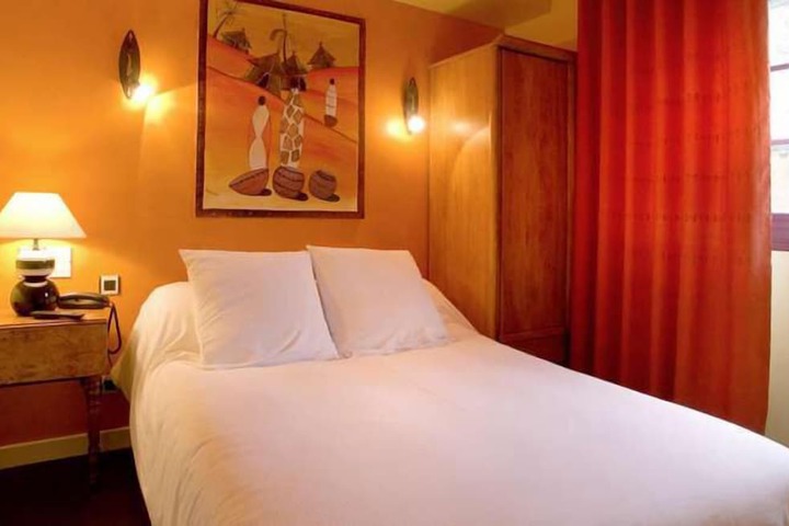 Room 16 of 21