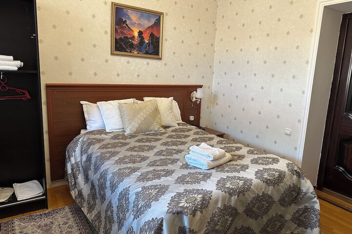 Room 26 of 48
