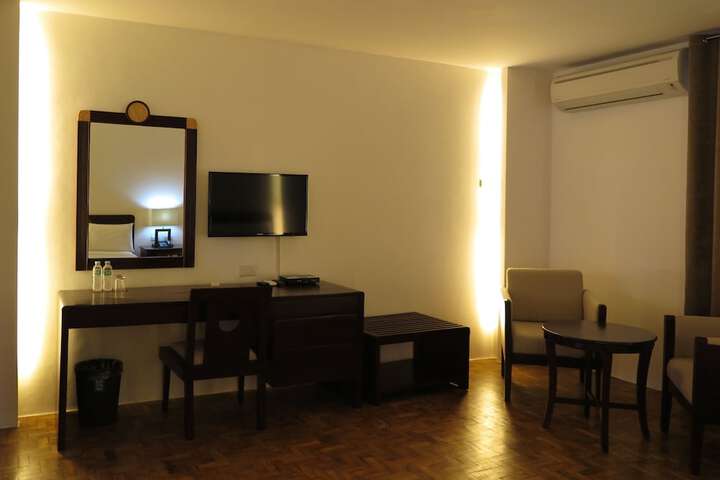 Room amenity