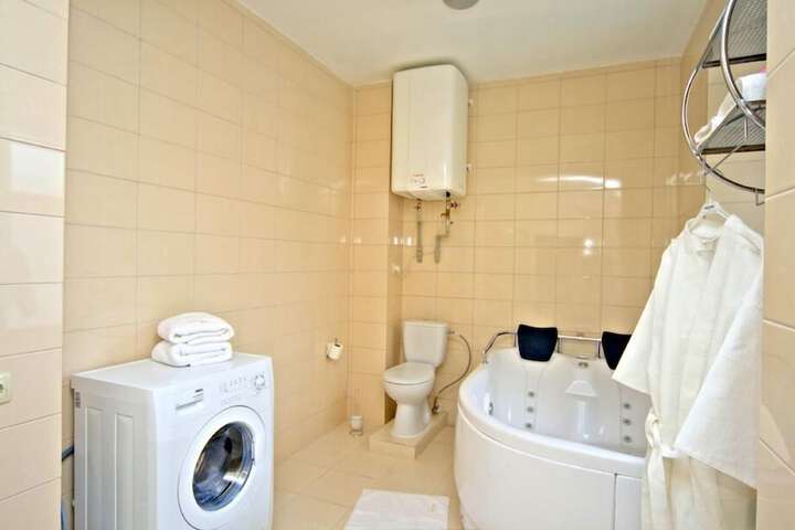 Clean Restrooms