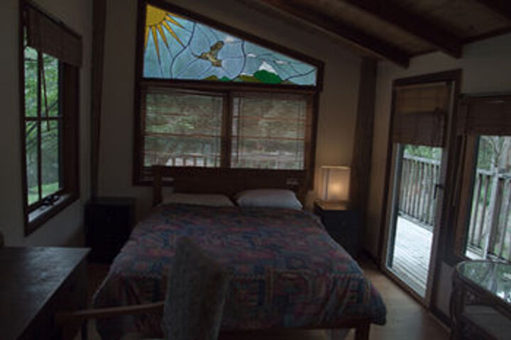 Room 8 of 13
