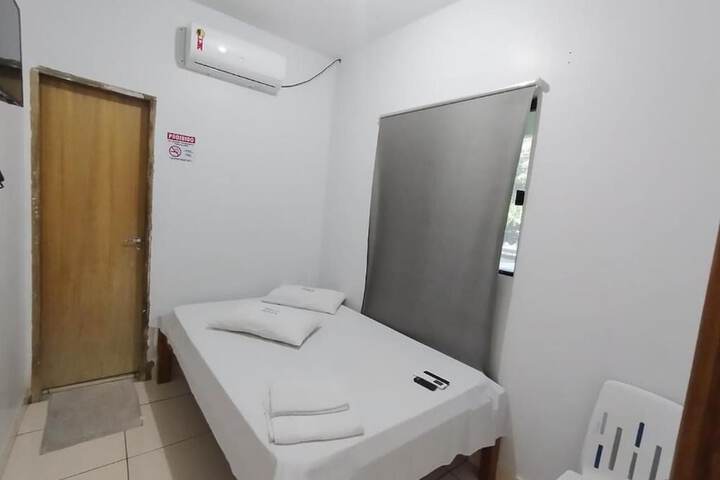 Room 2 of 13