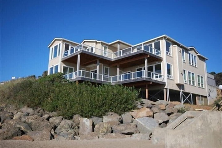 Admirals Beach Retreat