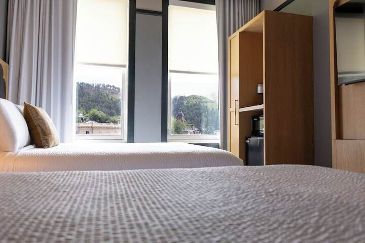 Room 12 of 56