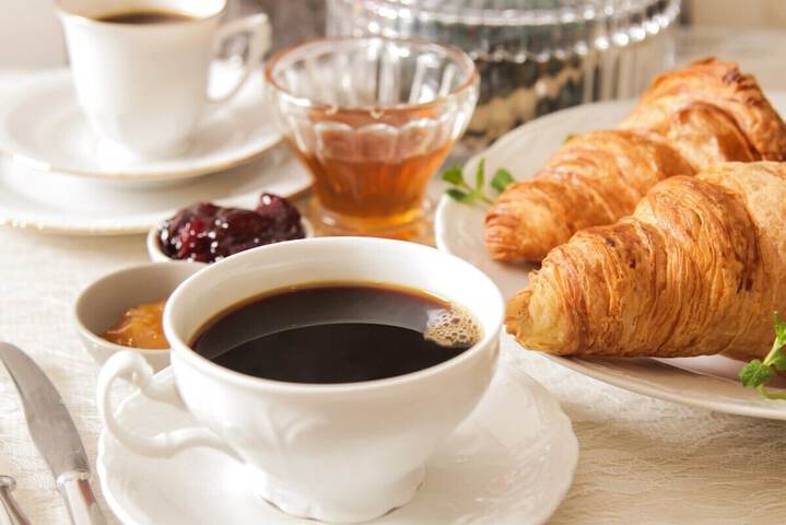 Breakfast/Coffee Service 16 of 34