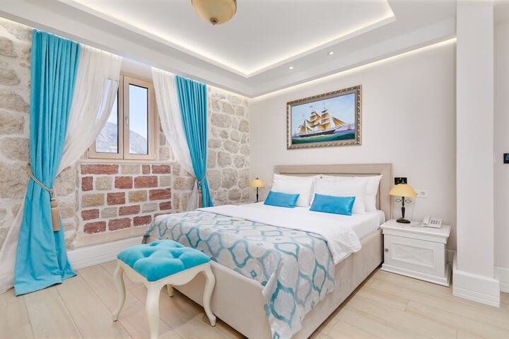 Room 19 of 58