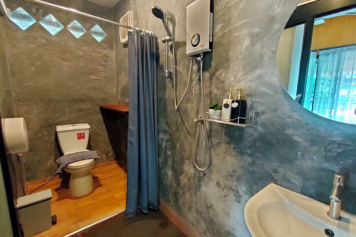 Room 46 of 62
