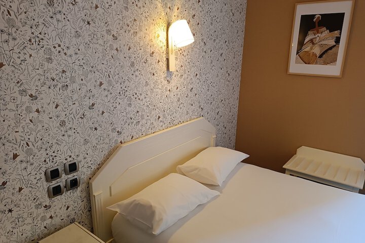 Room 29 of 54