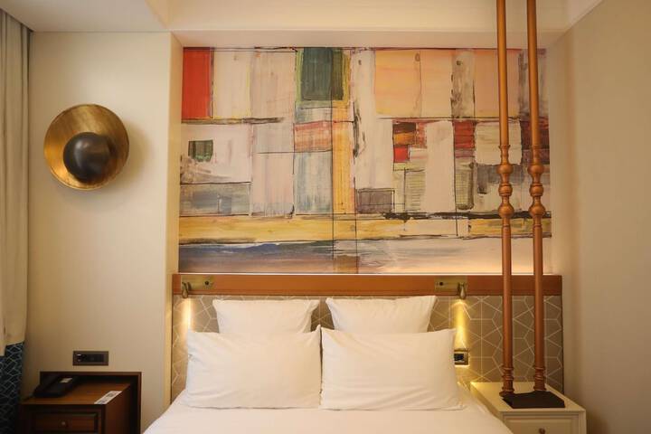 Hotel Interior 76 of 105