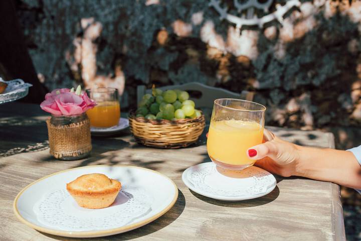 Breakfast/Coffee Service 53 of 74