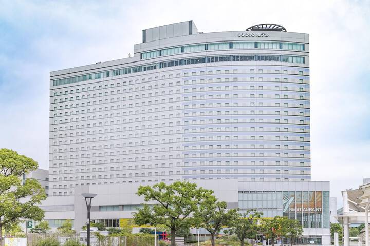 Hotel 90 of 100