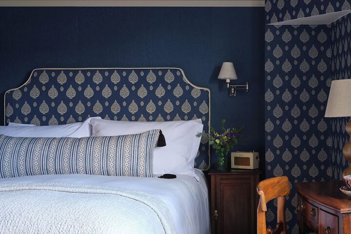 Room 2 of 56