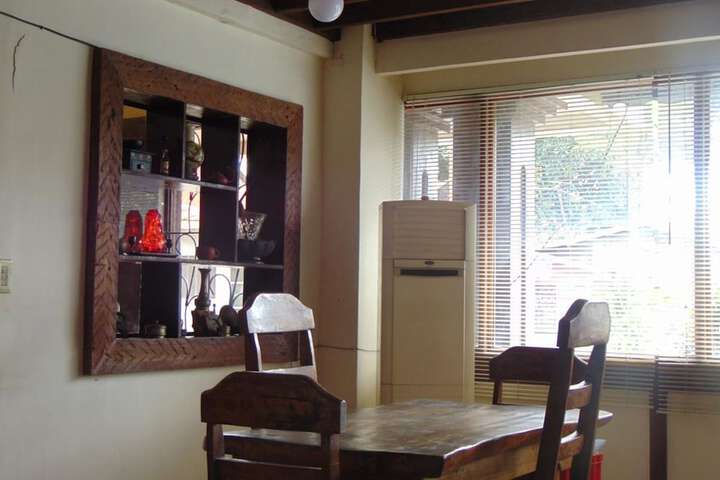 Dining 13 of 20