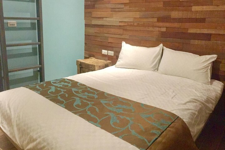 Room 14 of 45