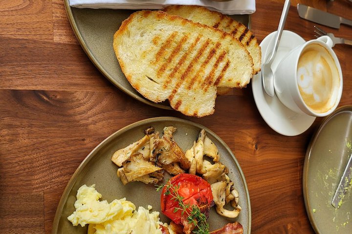 Breakfast/Coffee Service 41 of 51