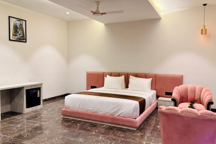 Room 46 of 124