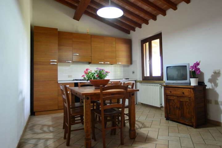 Room 15 of 32