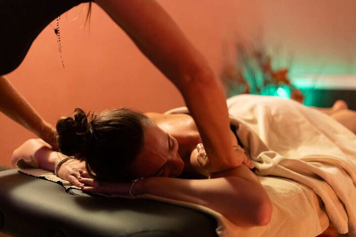 Massage in accommodation