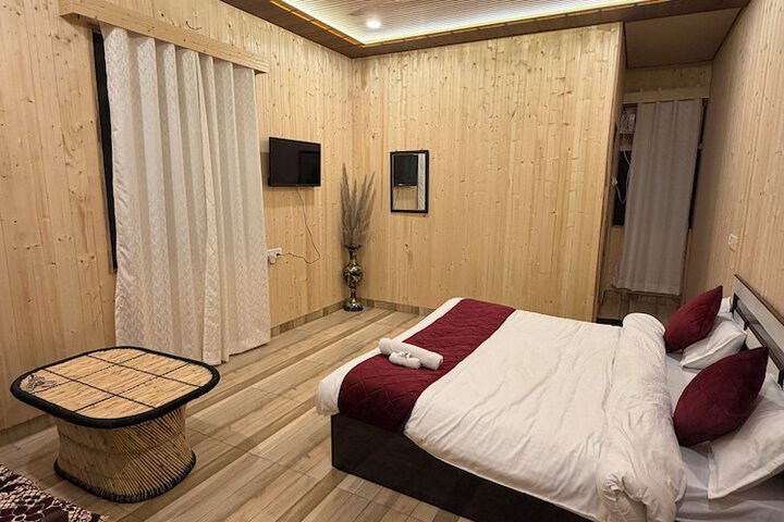 Room 7 of 23