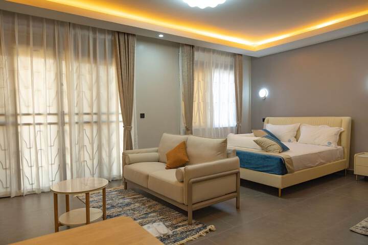 Room 14 of 35
