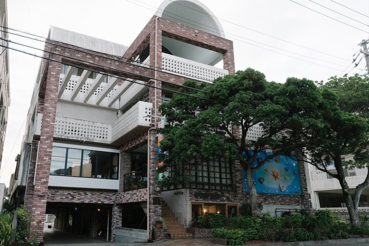 Hotel 93 of 100