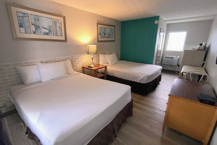 Room 5 of 28