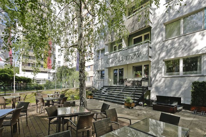 Terrace/Patio 40 of 45