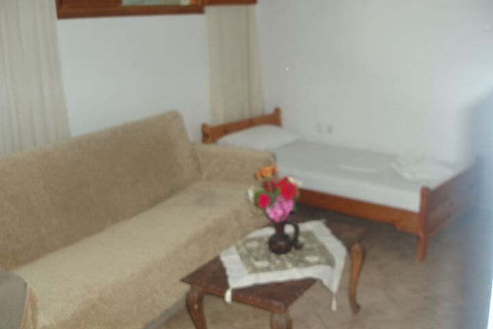 Room 2 of 57