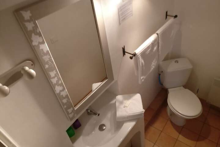 Bathroom Photo