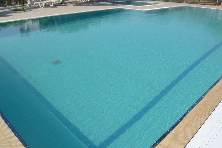 Pool Hotel