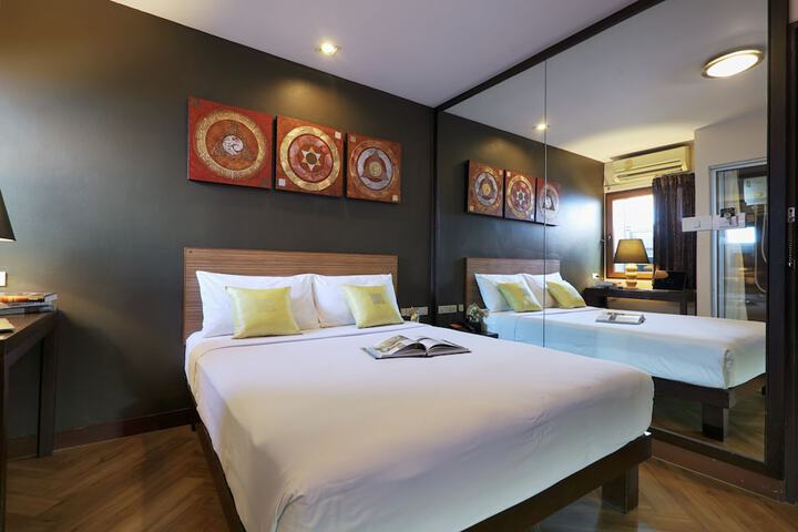Room 54 of 78