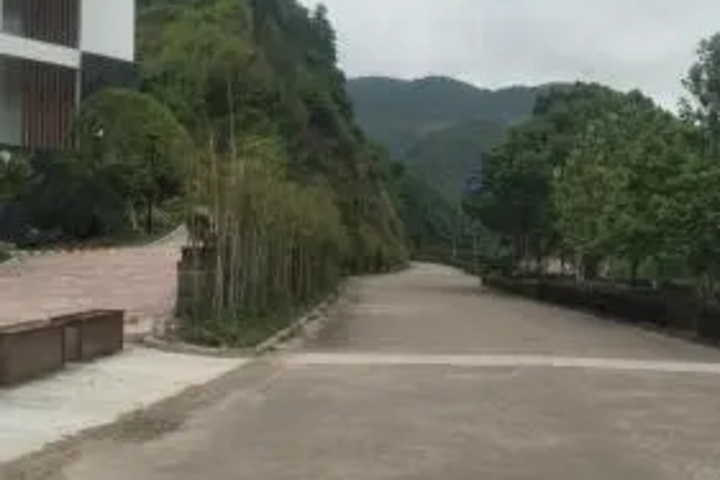 Ninghai xinrun Inn