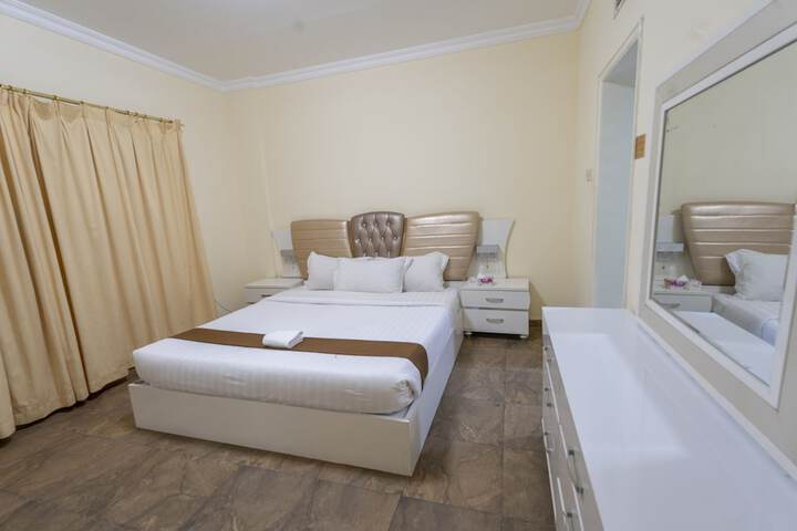 Room 3 of 17