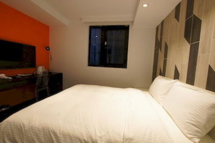 Room 60 of 65