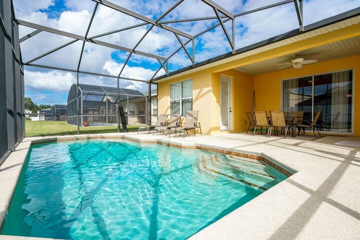 Pool 7 of 28