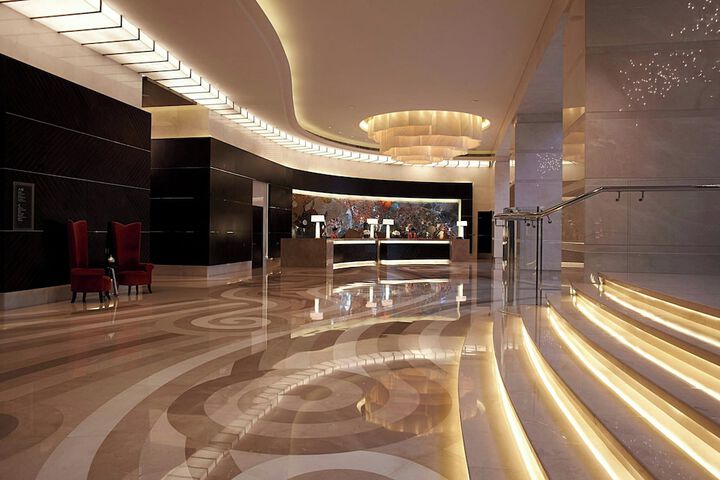 Guest Lobby