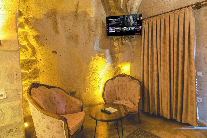 Room 67 of 133