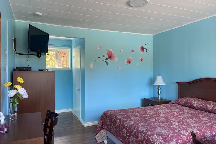 Room 5 of 35