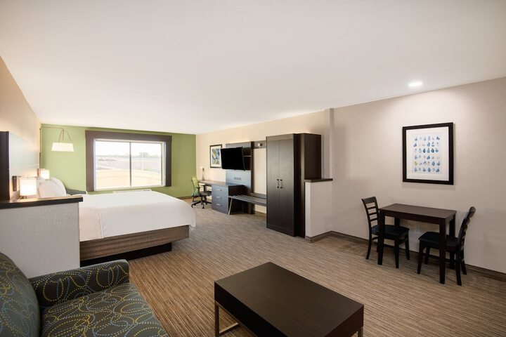 Room 10 of 47