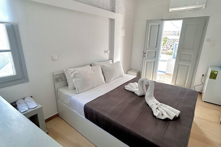 Room 5 of 56