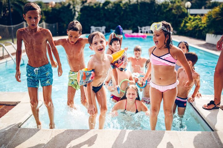 Pools & Facilities