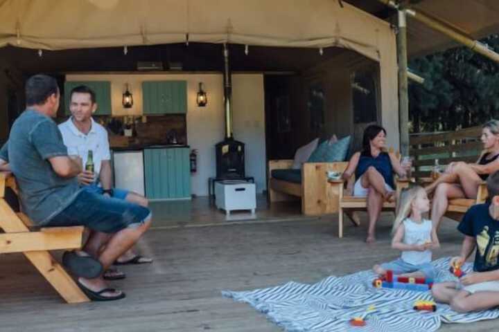 Terrace/Patio 26 of 77