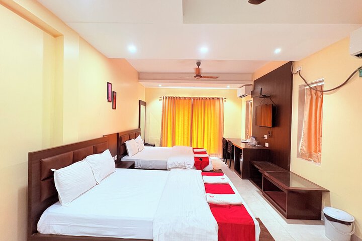 Room 28 of 77