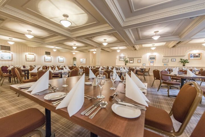 Dining 88 of 116