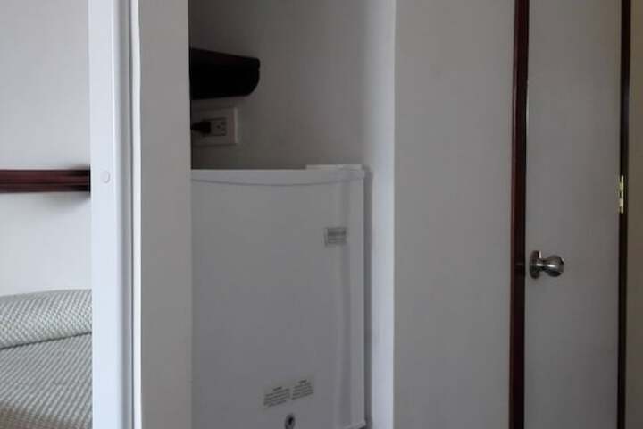 Room 14 of 38