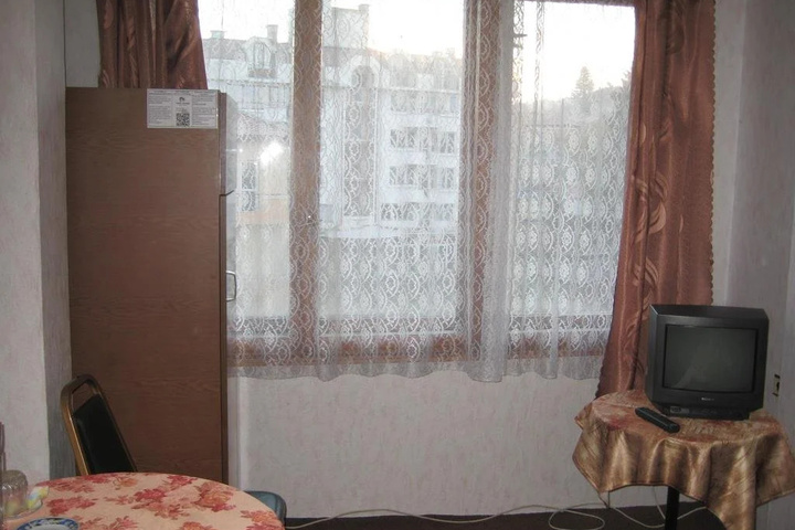 Room 19 of 19
